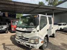 Toyota Dyna 1999 Crew Cab