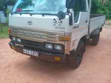 https://riyasewana.com/uploads/toyota-dyna-292012274962.jpg