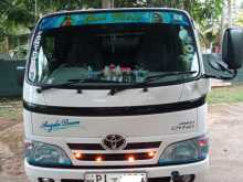 Toyota Dyna 2014 Crew Cab