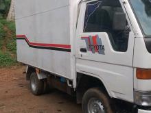 Toyota Dyna 2000 Lorry