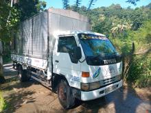 Toyota Dyna 1999 Lorry