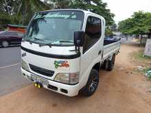 Toyota Dyna 2003 Lorry