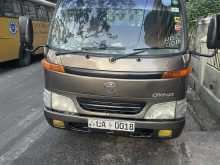 Toyota Dyna 2000 Lorry