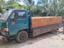 Toyota Dyna 350 1991 Lorry