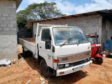 https://riyasewana.com/uploads/toyota-dyna-41124524562.jpg