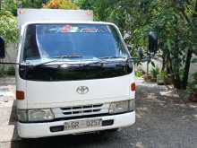 Toyota Dyna 2003 Crew Cab