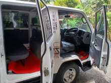 https://riyasewana.com/uploads/toyota-dyna-4937304822.jpg