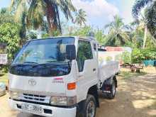 https://riyasewana.com/uploads/toyota-dyna-4wd-91852164012.jpg