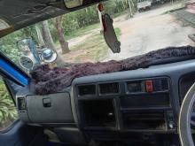https://riyasewana.com/uploads/toyota-dyna-5l-9621546166.jpg