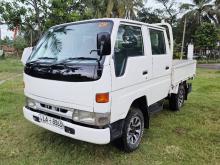 Toyota Dyna 2000 Crew Cab