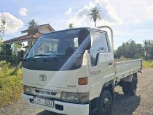 Toyota Dyna 1998 Lorry