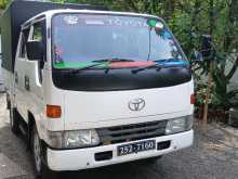 Toyota Dyna 1993 Crew Cab