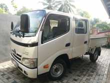 Toyota Dyna Crew Cab 4WD 2015 Crew Cab