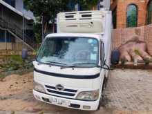 https://riyasewana.com/uploads/toyota-dyna-freezer-18801074412.jpg