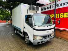 Toyota Dyna Freezer 2002 Lorry