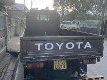 https://riyasewana.com/uploads/toyota-dyna-single-158100724663.jpg