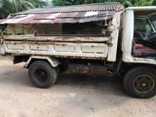 https://riyasewana.com/uploads/toyota-dyna-tipper-12034576826.jpg