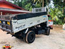 https://riyasewana.com/uploads/toyota-dyna-tipper-3118341417895.jpg