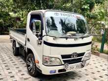 Toyota Dyna Truck 2015 Lorry