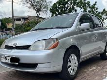 Toyota Echo 2000 Car