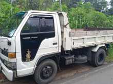 Isuzu Elf 1993 Lorry