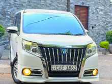 Toyota Esquire 2014 Van