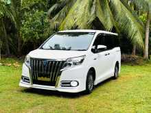 https://riyasewana.com/uploads/toyota-esquire-2015-29204012152.jpg