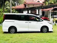 https://riyasewana.com/uploads/toyota-esquire-2015-29204012624.jpg