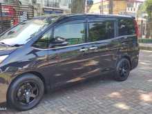 https://riyasewana.com/uploads/toyota-esquire-2131012953.jpg