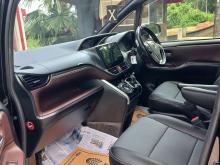 https://riyasewana.com/uploads/toyota-esquire-2140146394.jpg