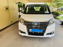 Toyota Esquire 2014 Van