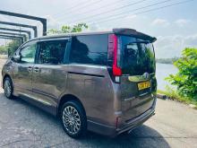 https://riyasewana.com/uploads/toyota-esquire-hybrid-618172824613.jpg