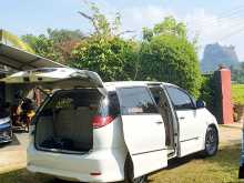 https://riyasewana.com/uploads/toyota-estima-hybrid-2009-522023812993.jpg
