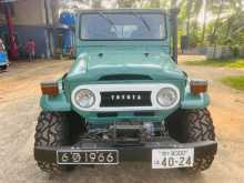 Toyota FJ40 1973 SUV