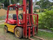 https://riyasewana.com/uploads/toyota-fork-lift-172119084033.jpg