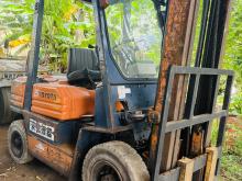 Toyota Forklift FD25 2010 Heavy-Duty