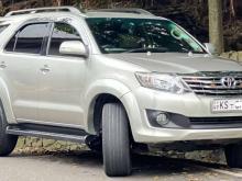 Toyota FORTUNE 2011 SUV