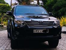 Toyota Fortuner 2013 SUV