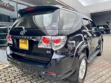 https://riyasewana.com/uploads/toyota-fortuner-1310175617083.jpg