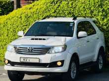 Toyota Fortuner 2013 SUV