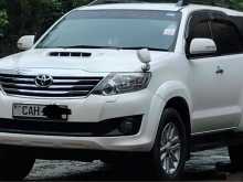 Toyota Fortuner 2015 SUV