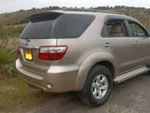 https://riyasewana.com/uploads/toyota-fortuner-181050314212.jpg