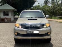 Toyota Fortuner 2013 SUV