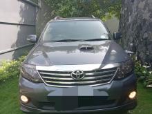 Toyota Fortuner 2014 SUV