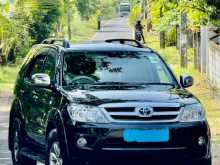 Toyota Fortuner 2007 SUV