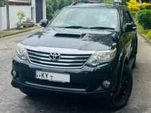 Toyota Fortuner 2013 SUV