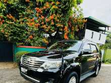 Toyota Fortuner 2013 SUV