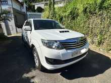 Toyota Fortuner 2013 SUV