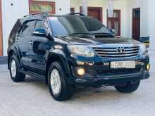 Toyota Fortuner 2013 SUV