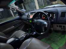 https://riyasewana.com/uploads/toyota-fortuner-2013-2519464112953.jpg